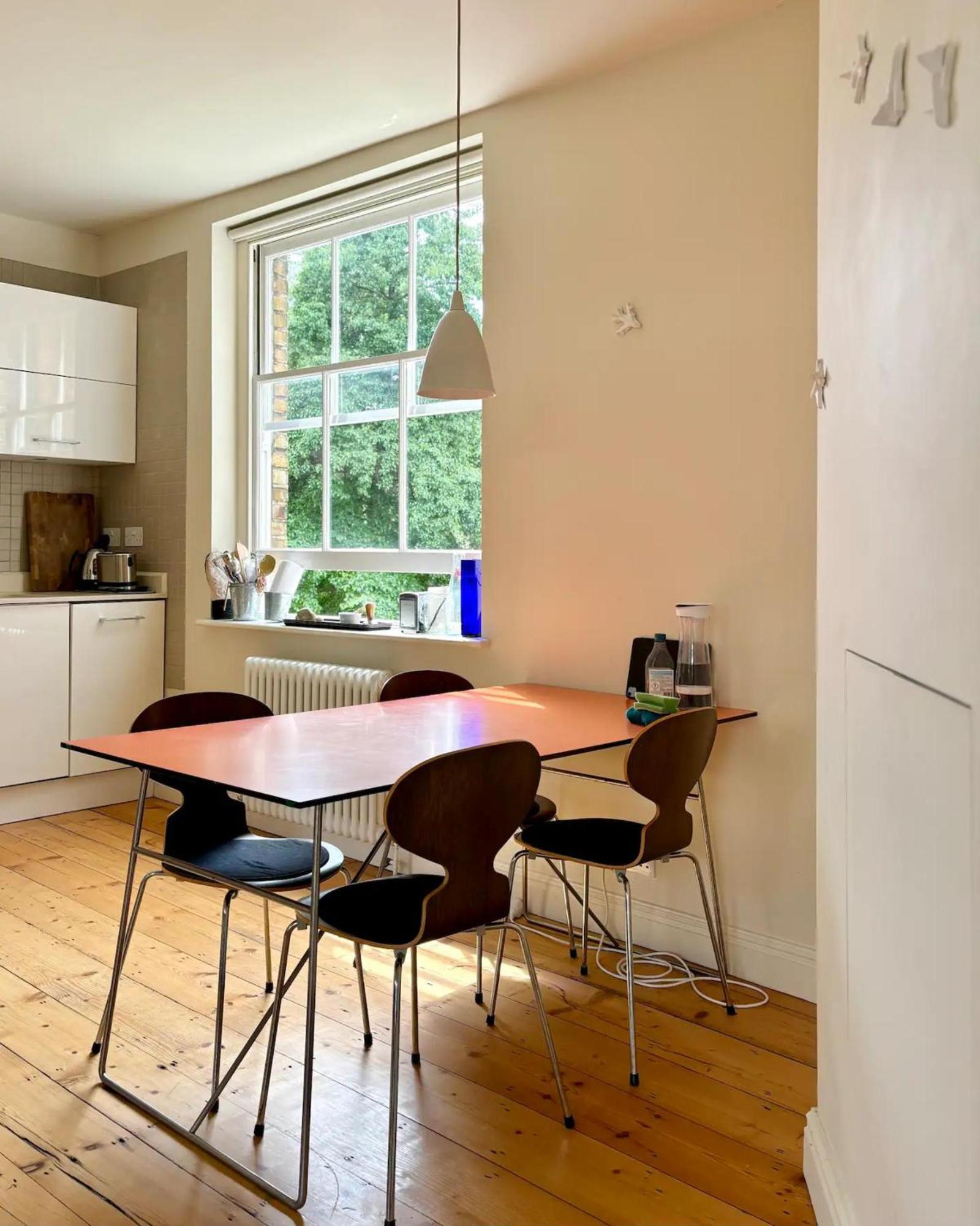 Apartment Trendy 1bd Flat On Historic Street Farringdon *