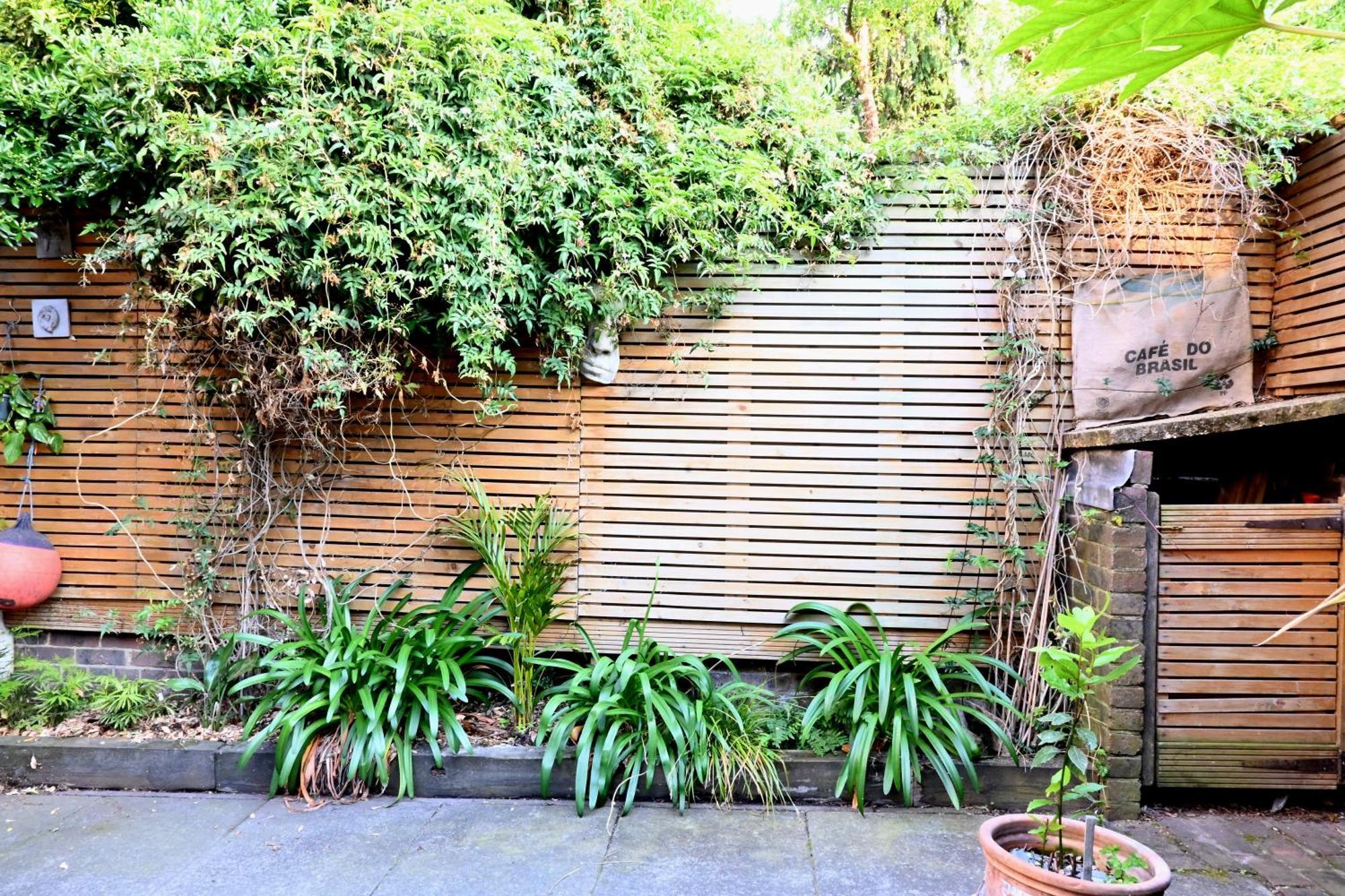 Villa 3-bed House With Amazing Garden Londres