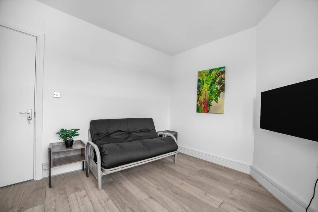 Lejlighed Stylish 2-bed By Tower Of