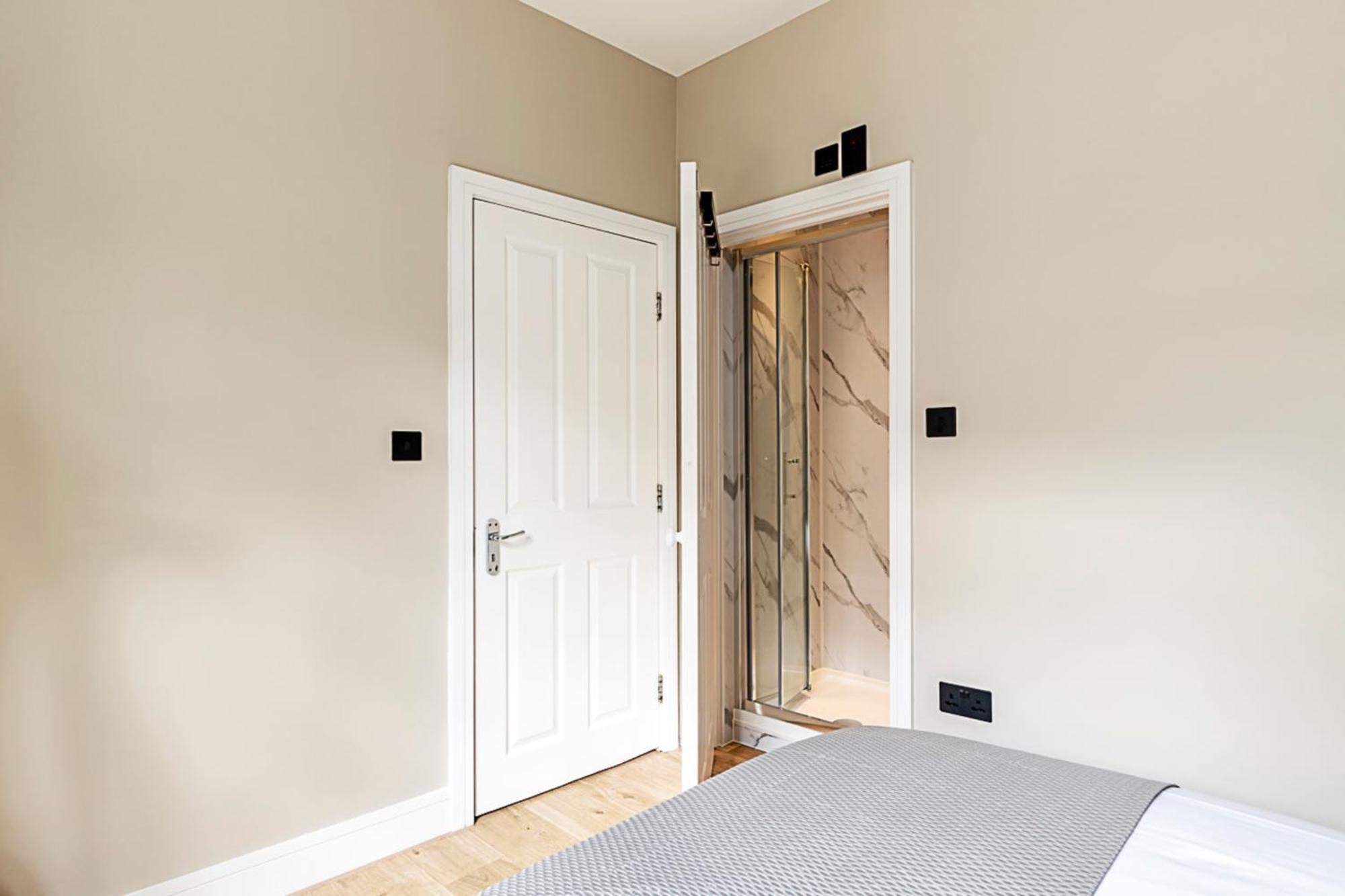 Luxurious 3 Bed Flat With Patio And Garden Appartement
