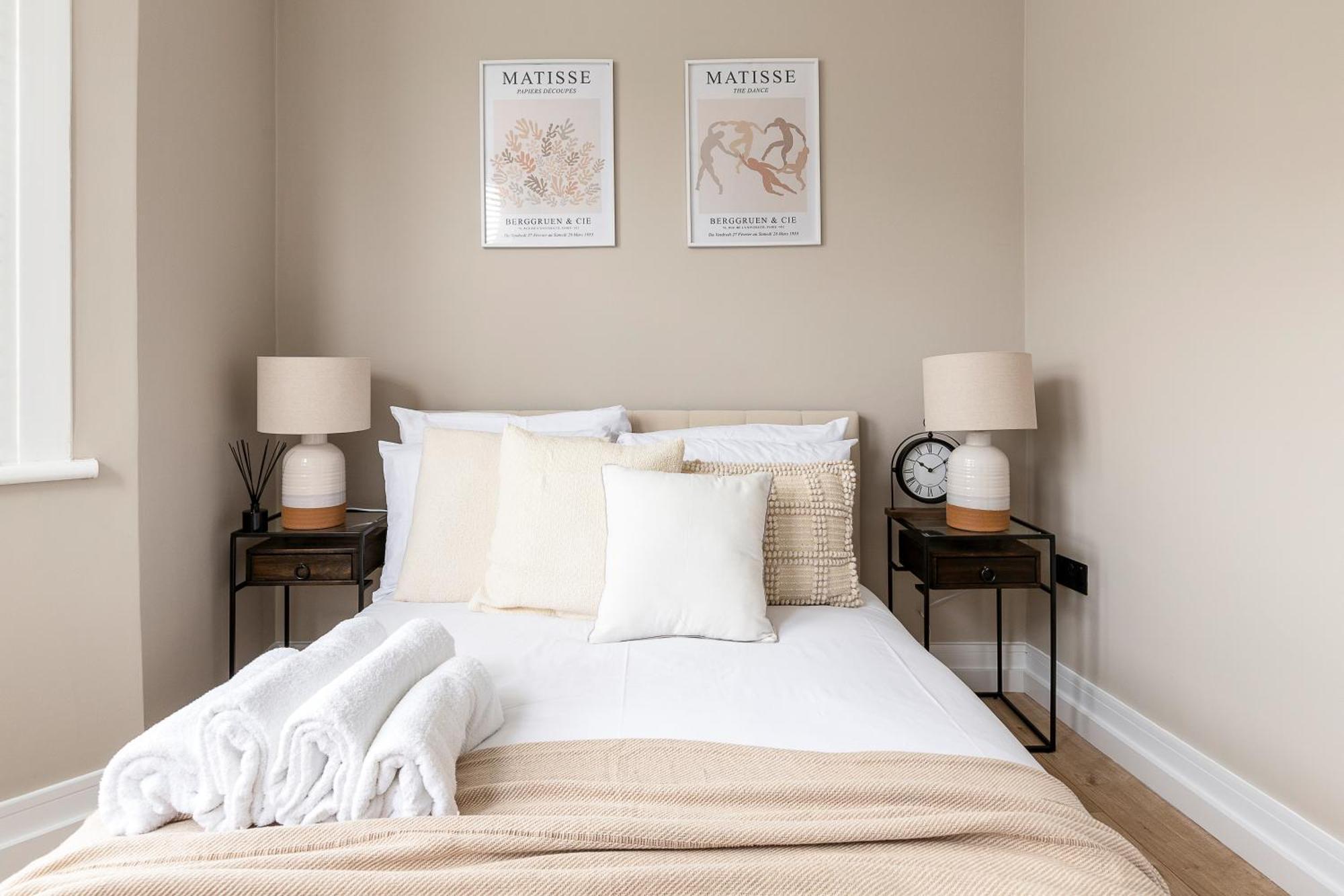 Luxurious 3 Bed Flat With Patio And Garden Londres
