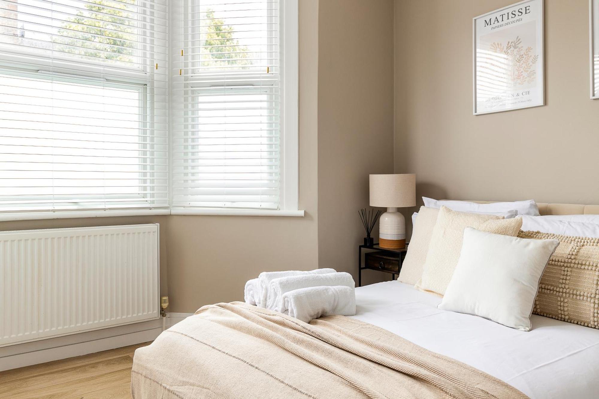 Luxurious 3 Bed Flat With Patio And Garden * Londres