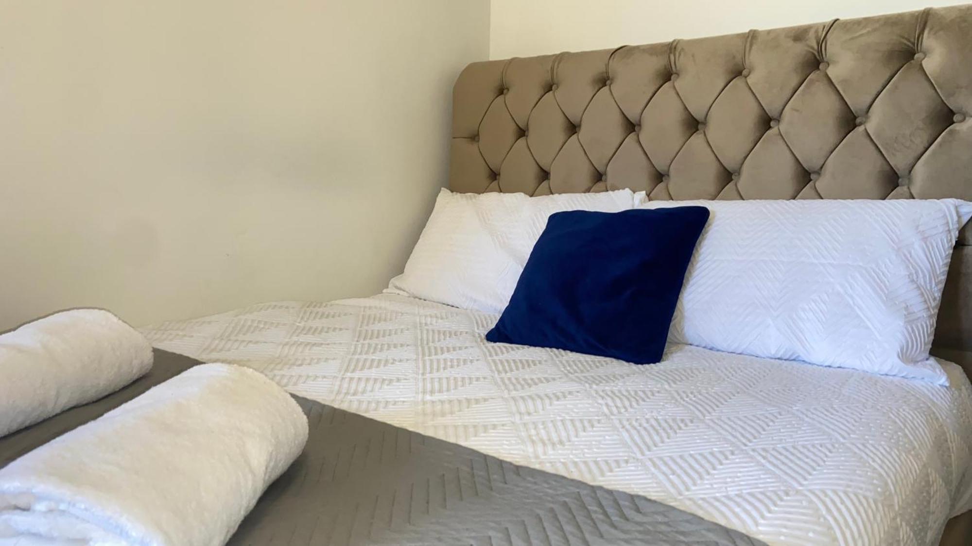 Appartement Family-friendly 2-bed, 2-bath Xmas - Book Now! Londen