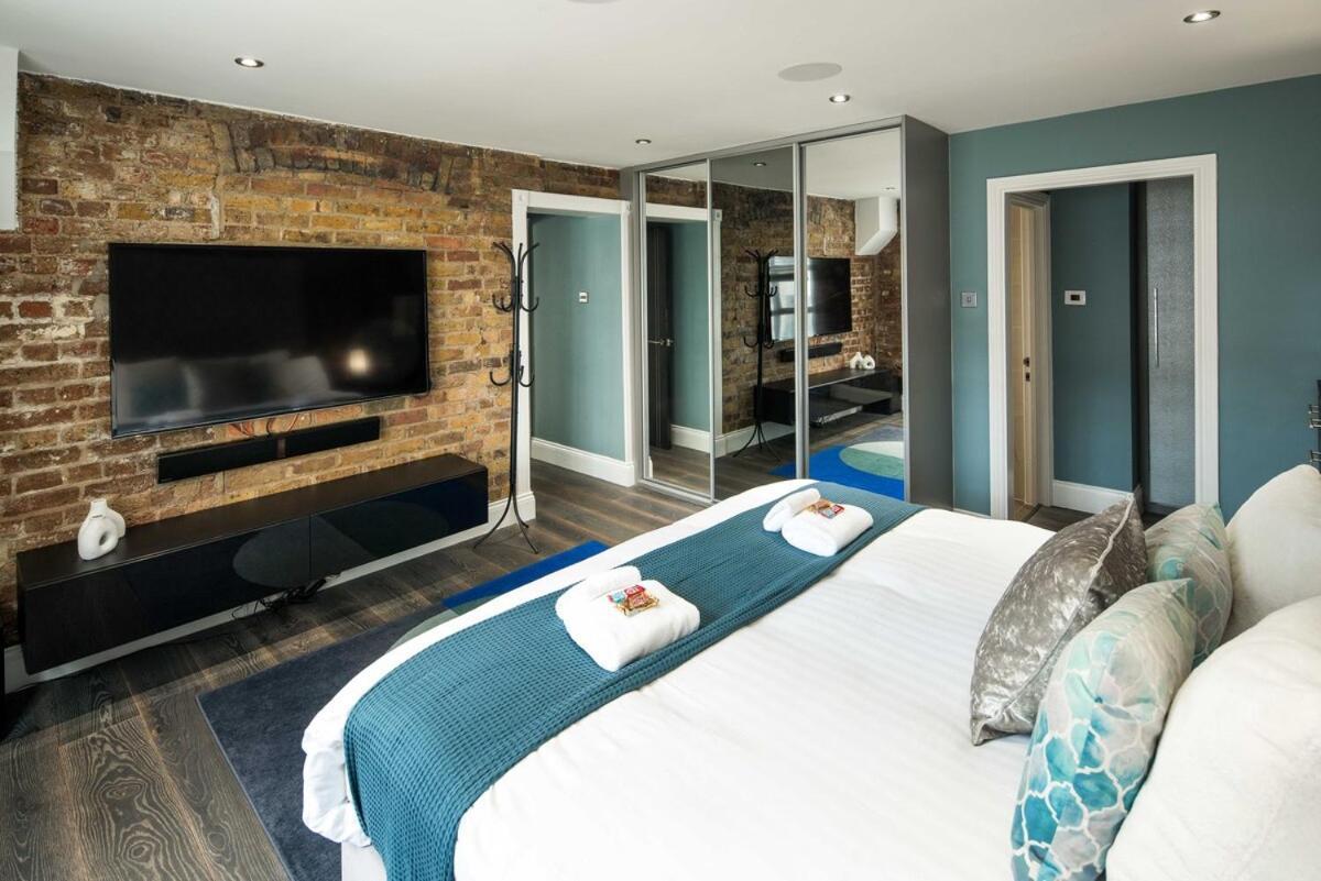 Apartment Huge Penthouse Retreat Next To Old Street Station