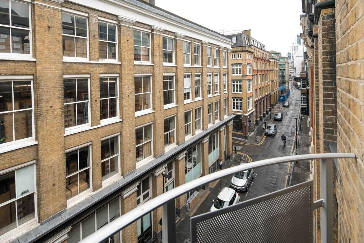 Huge Penthouse Retreat Next To Old Street Station Apartment *