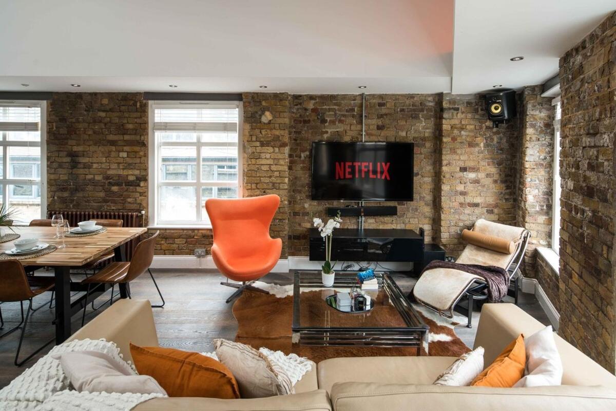 Huge Penthouse Retreat Next To Old Street Station
