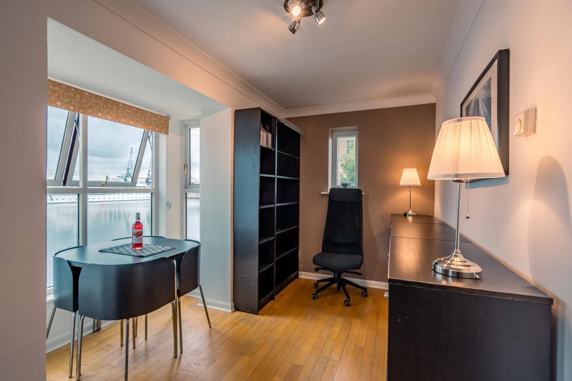Excel Riverview Luxury -sleep 6- Free Parking- Playstation 4 Lejlighed London