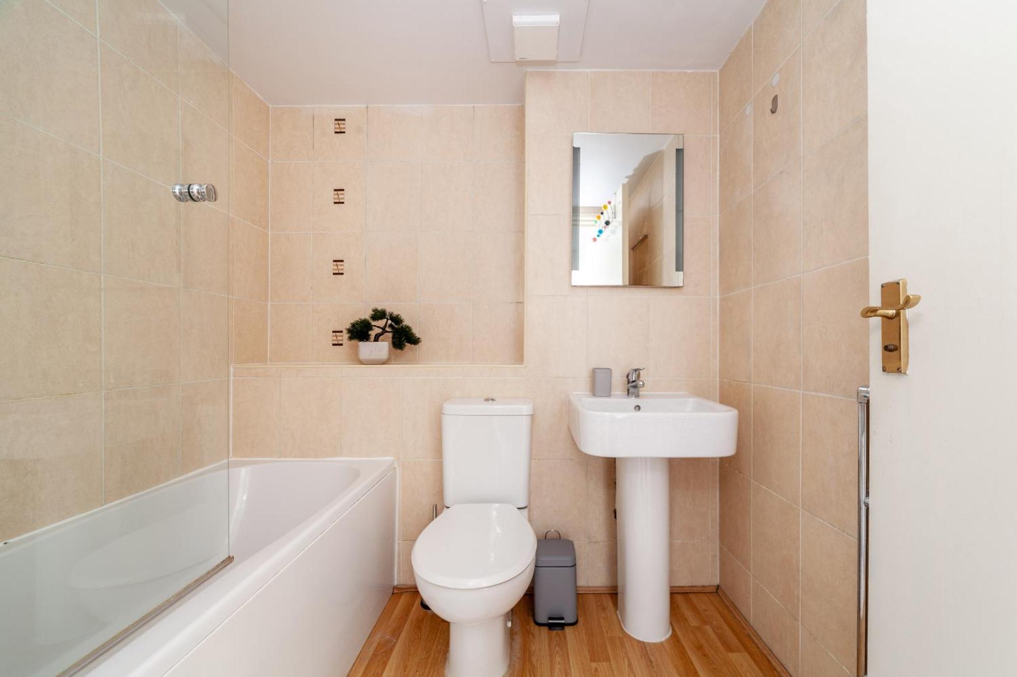 The St Khatarine's Flat London