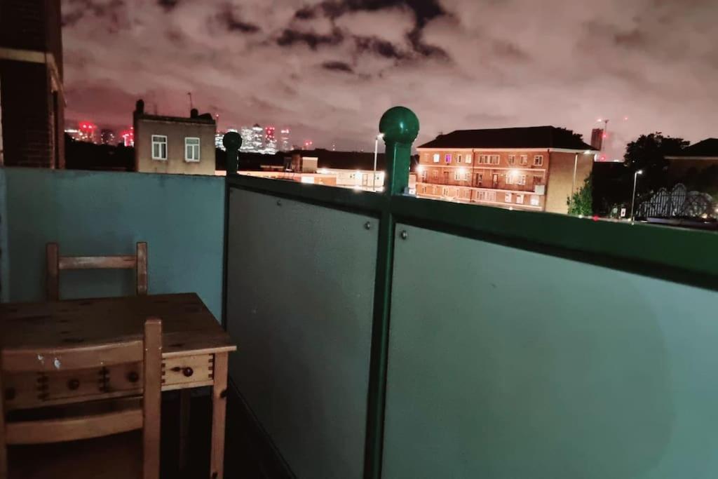 Appartement 1 Bed Flat With Free Parking In E13 Londres