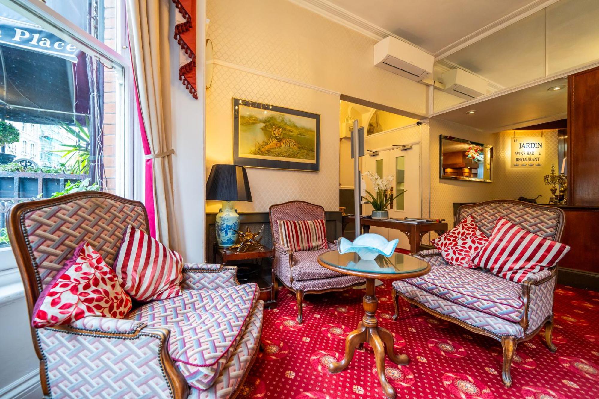 La Place Hotel 4*