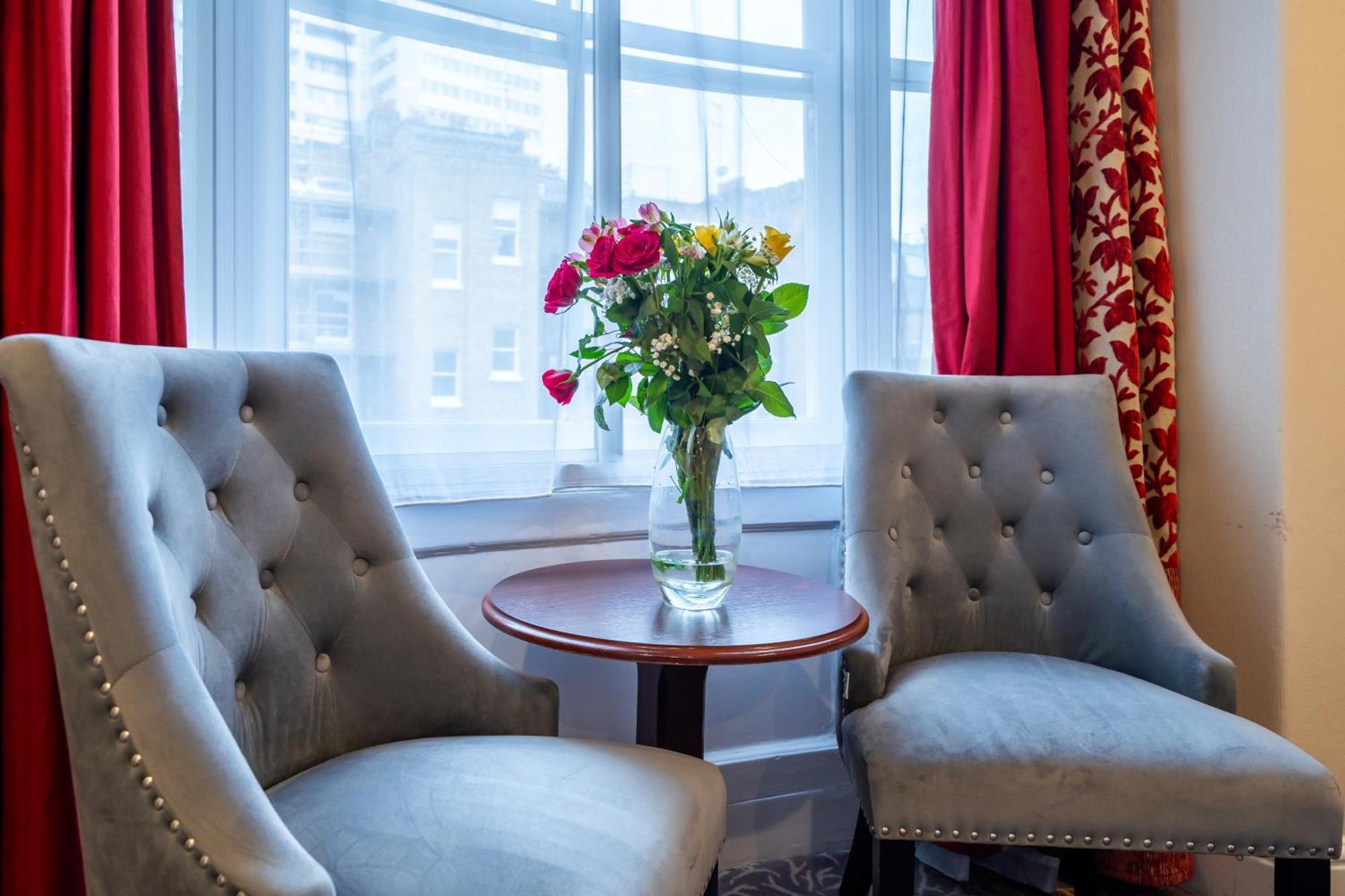 Hotel La Place London