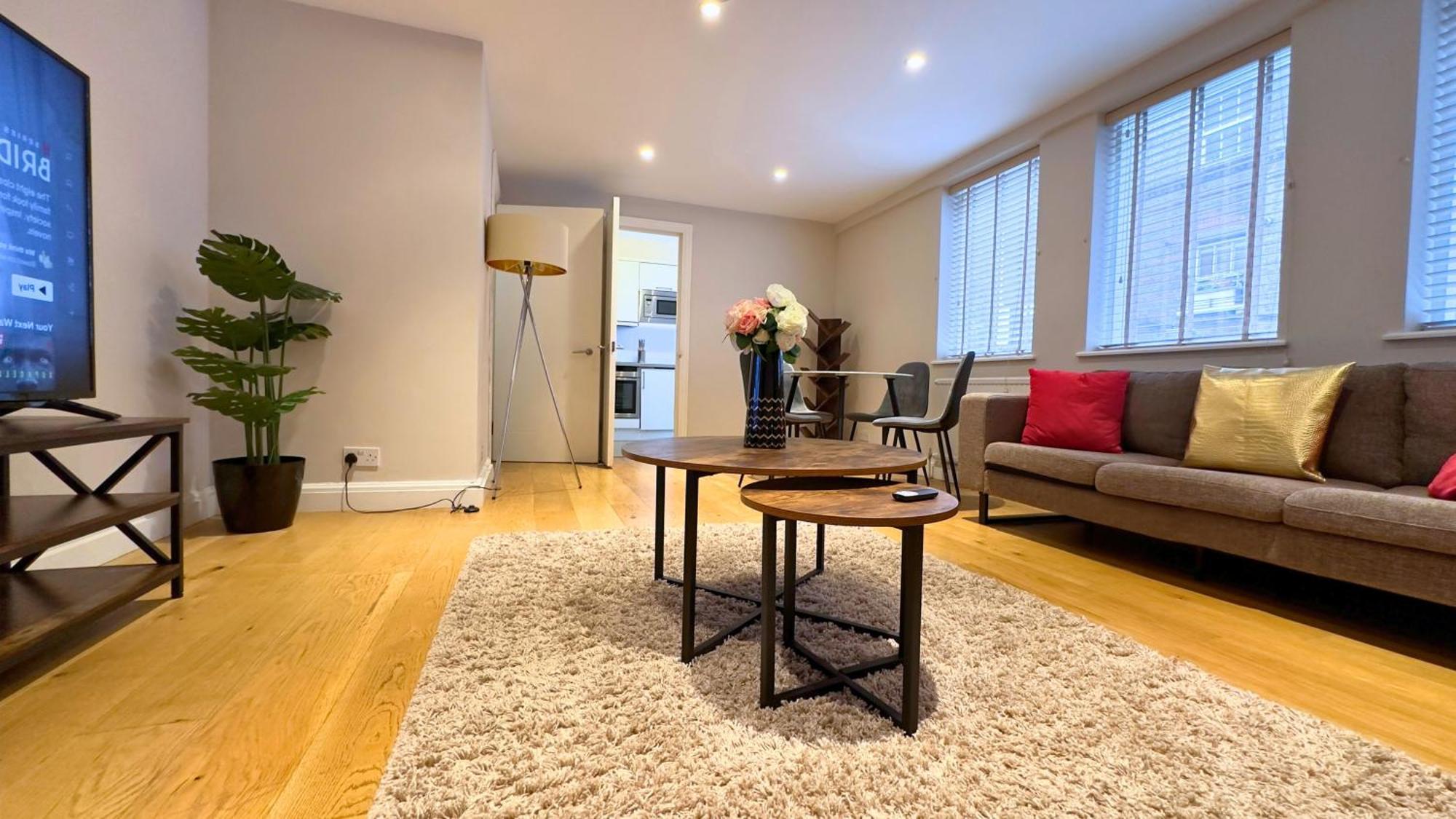 Lejlighed Kensington 2Bed Stucco Bright Large High Ceilings - Luxurylondonstays *