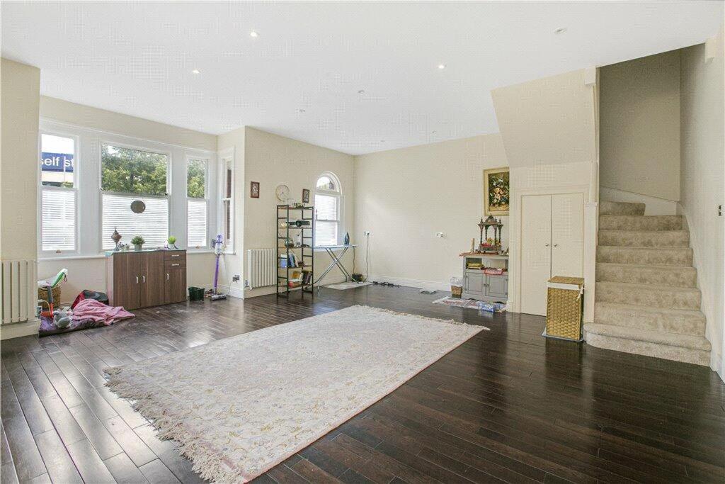 Luxury House Apartment London
