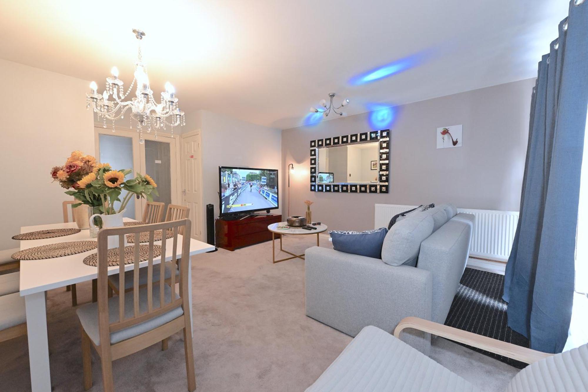 3 Bedroom House In Euston, Patio & Bbq Vakantiehuis Londen