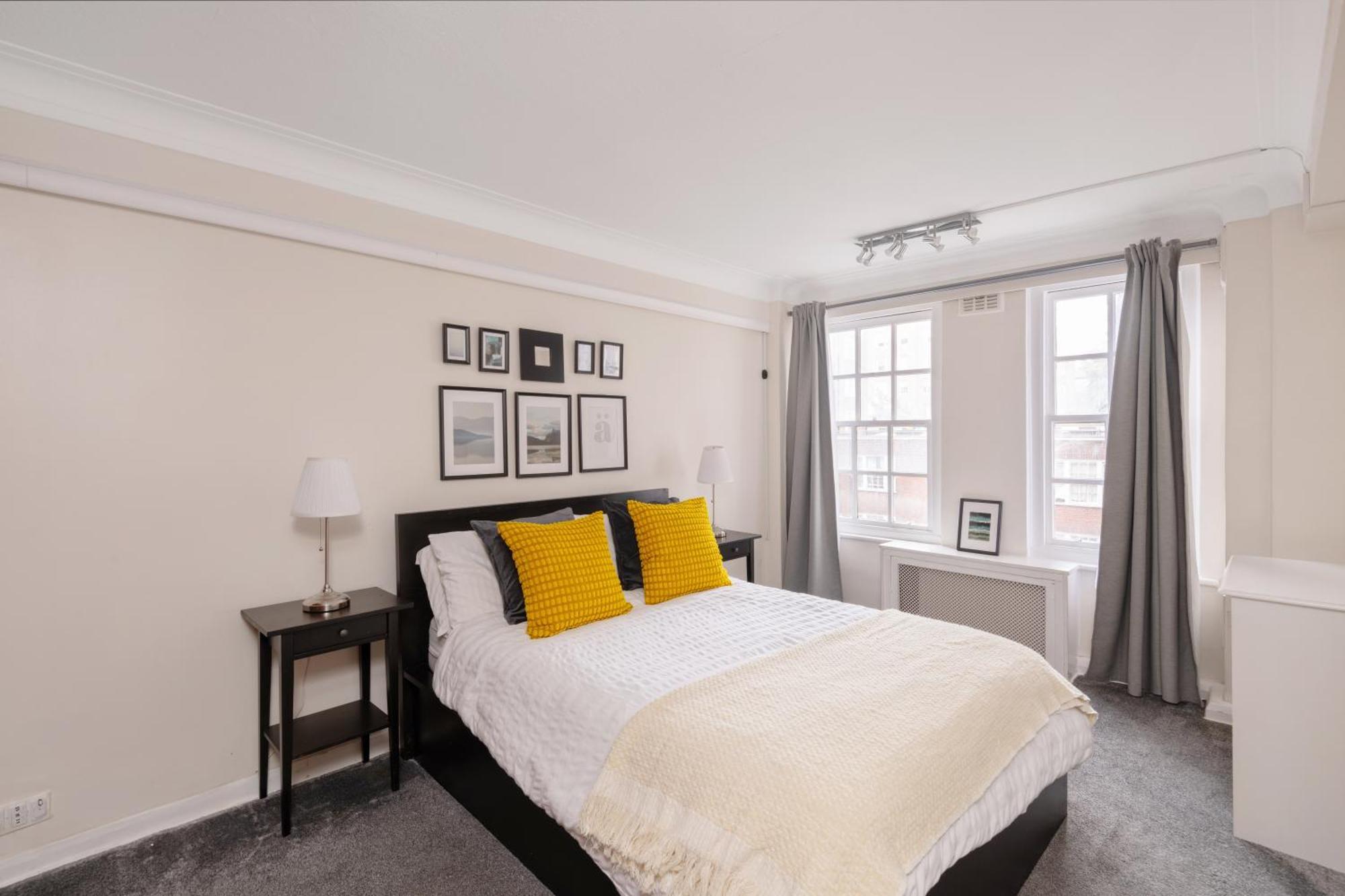 2-bed Marylebone With Concierge & Private Elevator - Next To Oxford Street, Selfridges & Hyde Park Lägenhet London