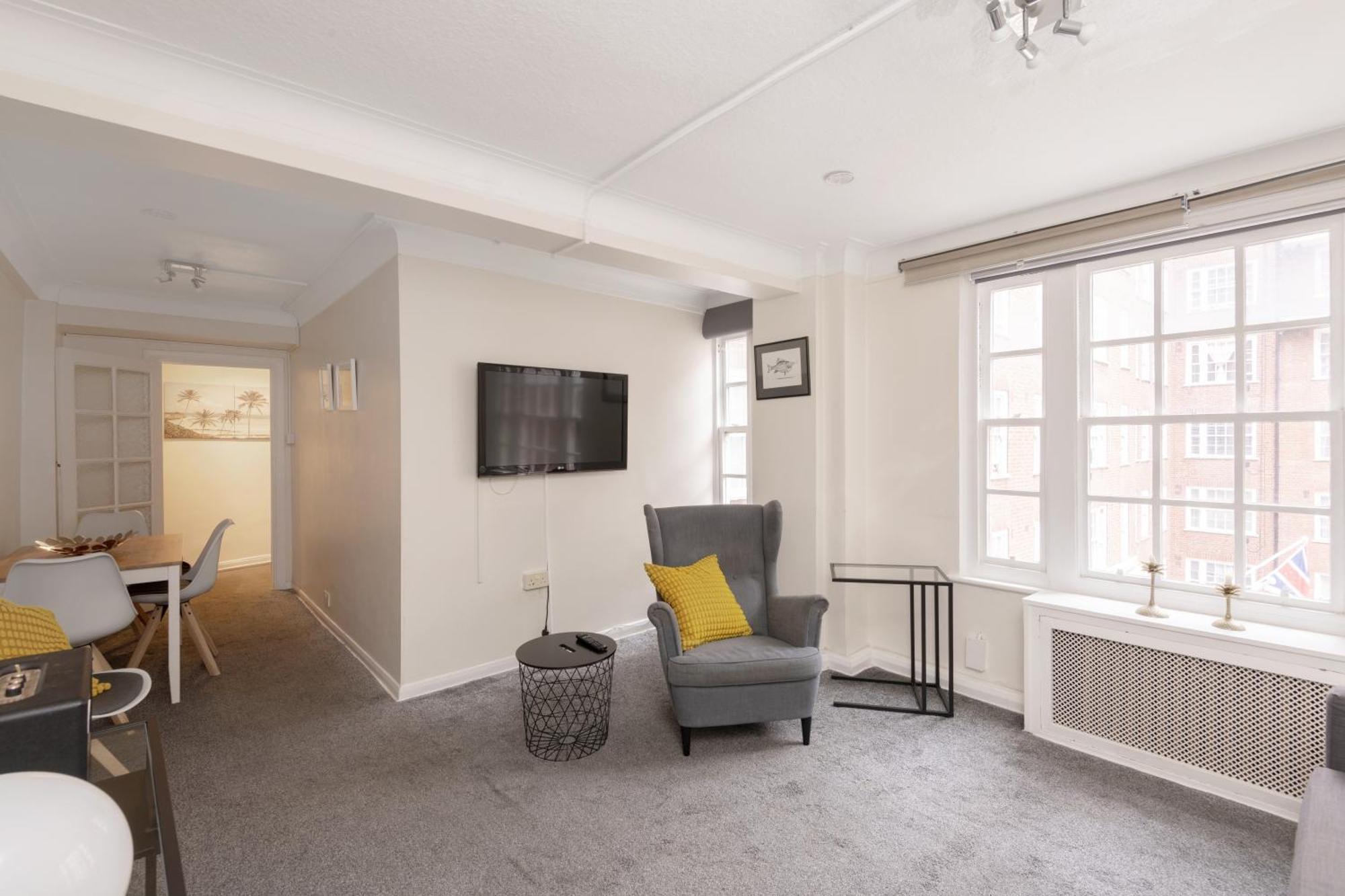 Lägenhet 2-bed Marylebone With Concierge & Private Elevator - Next To Oxford Street, Selfridges & Hyde Park *