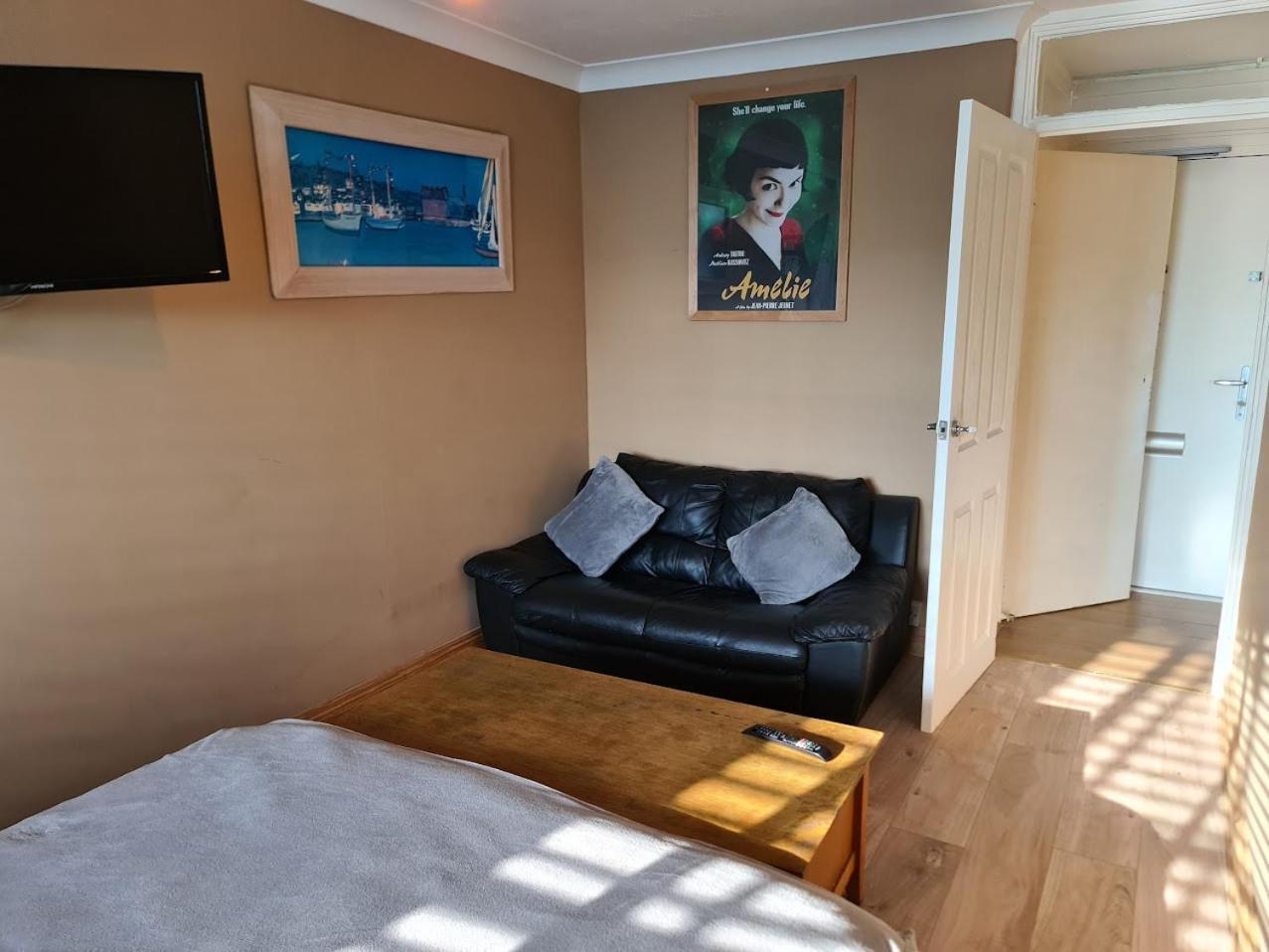 Apartment Cheap Kensington
