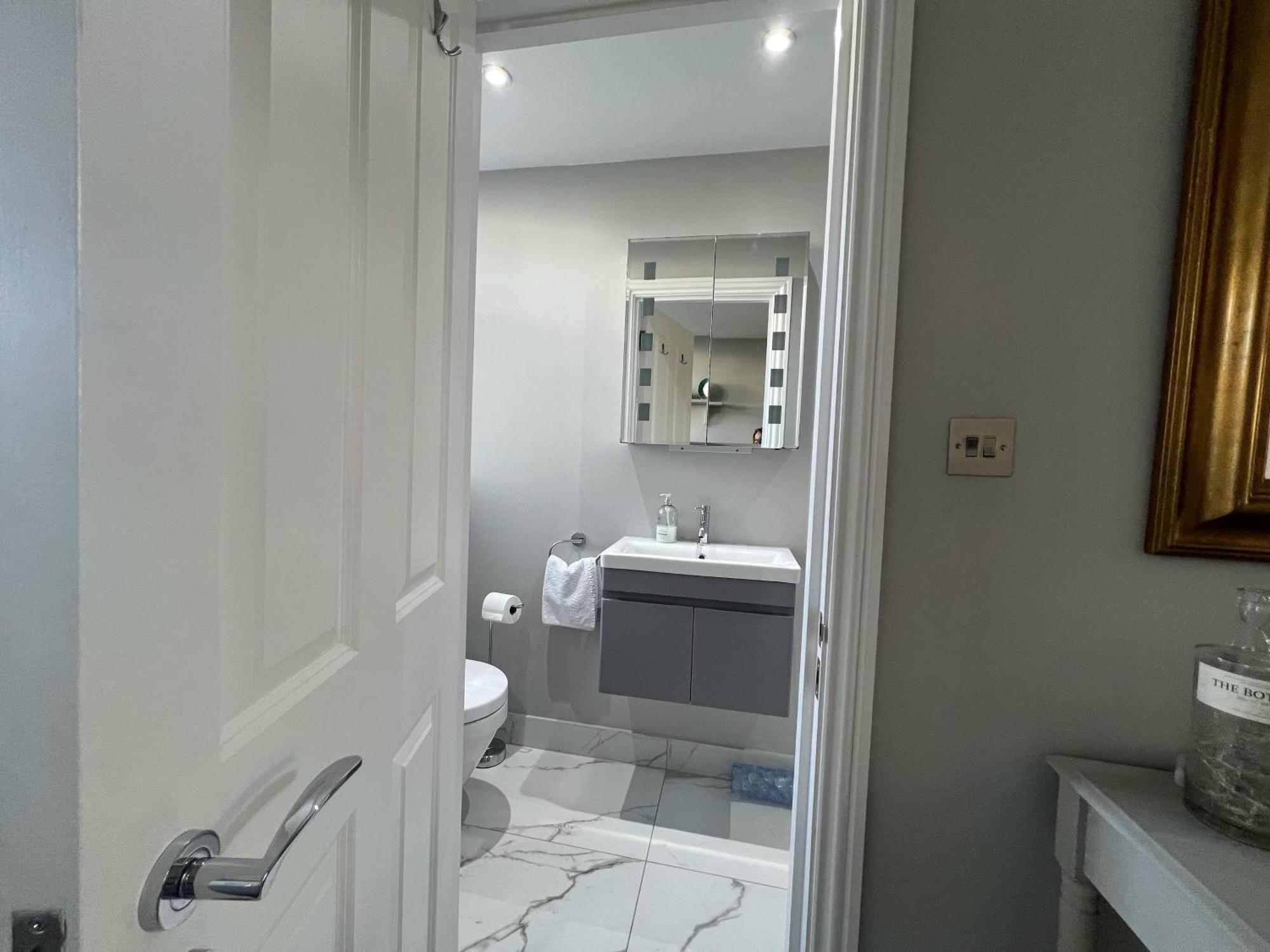 Leilighet London-apartment-sleeps2-privateentrance *