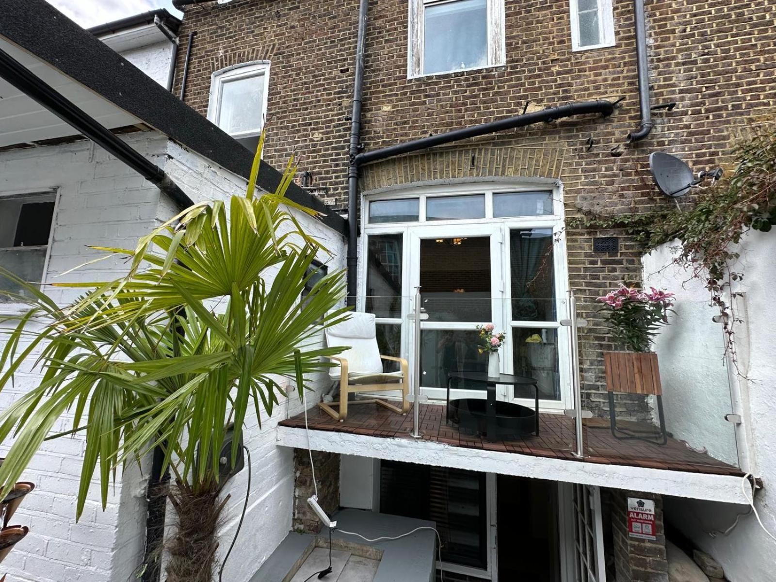 Lovely Ground Floor In West Appartement *