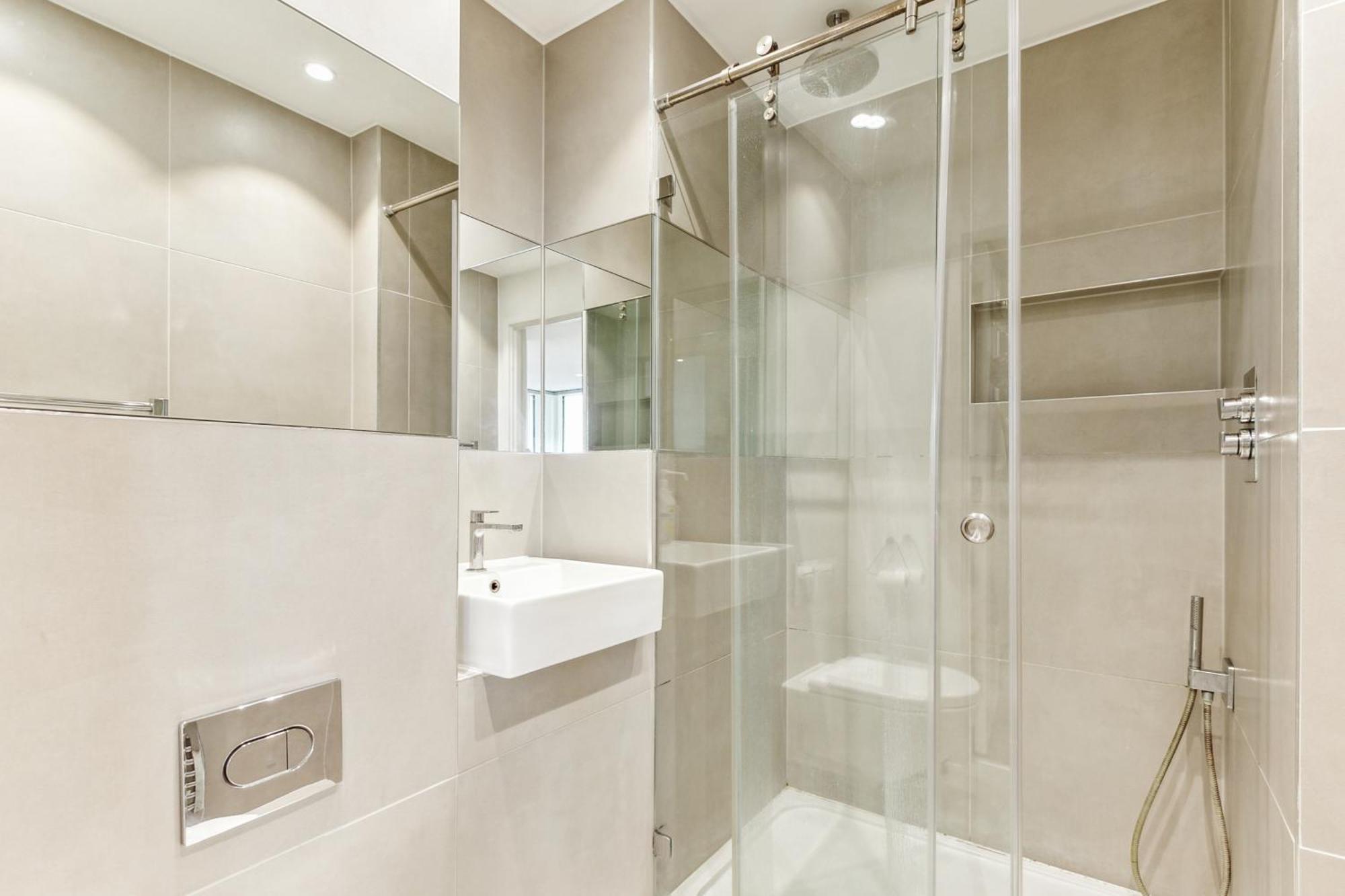 Chic 2-bedroom With Stunning Views In Appartamento *