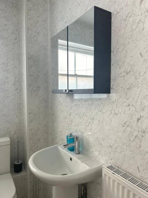 Feriehus New! 2-bedroom In Trendy Brick Lane London