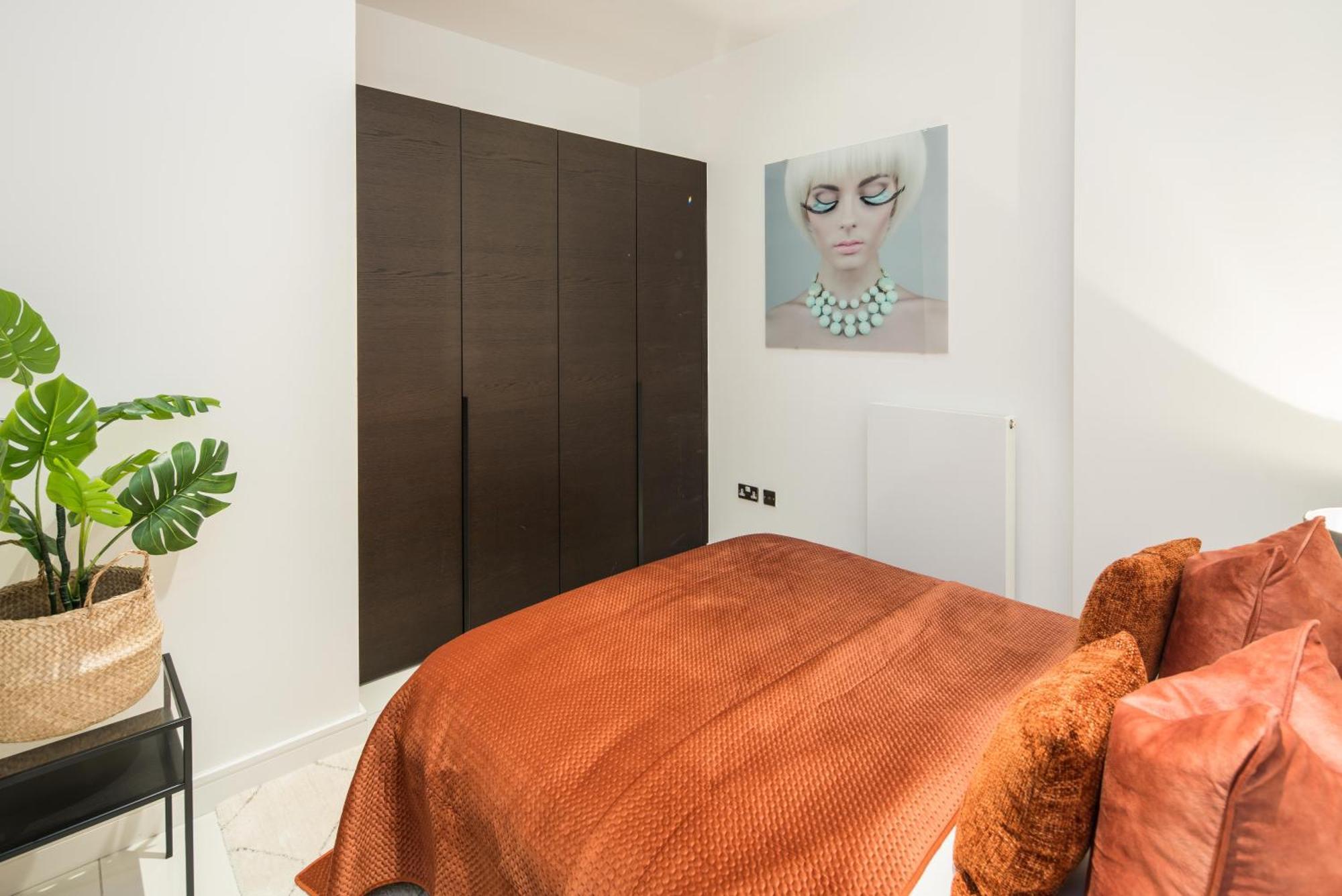 Al Central-soho-chinatown-coventgarden-cozy-onebed Leilighet London