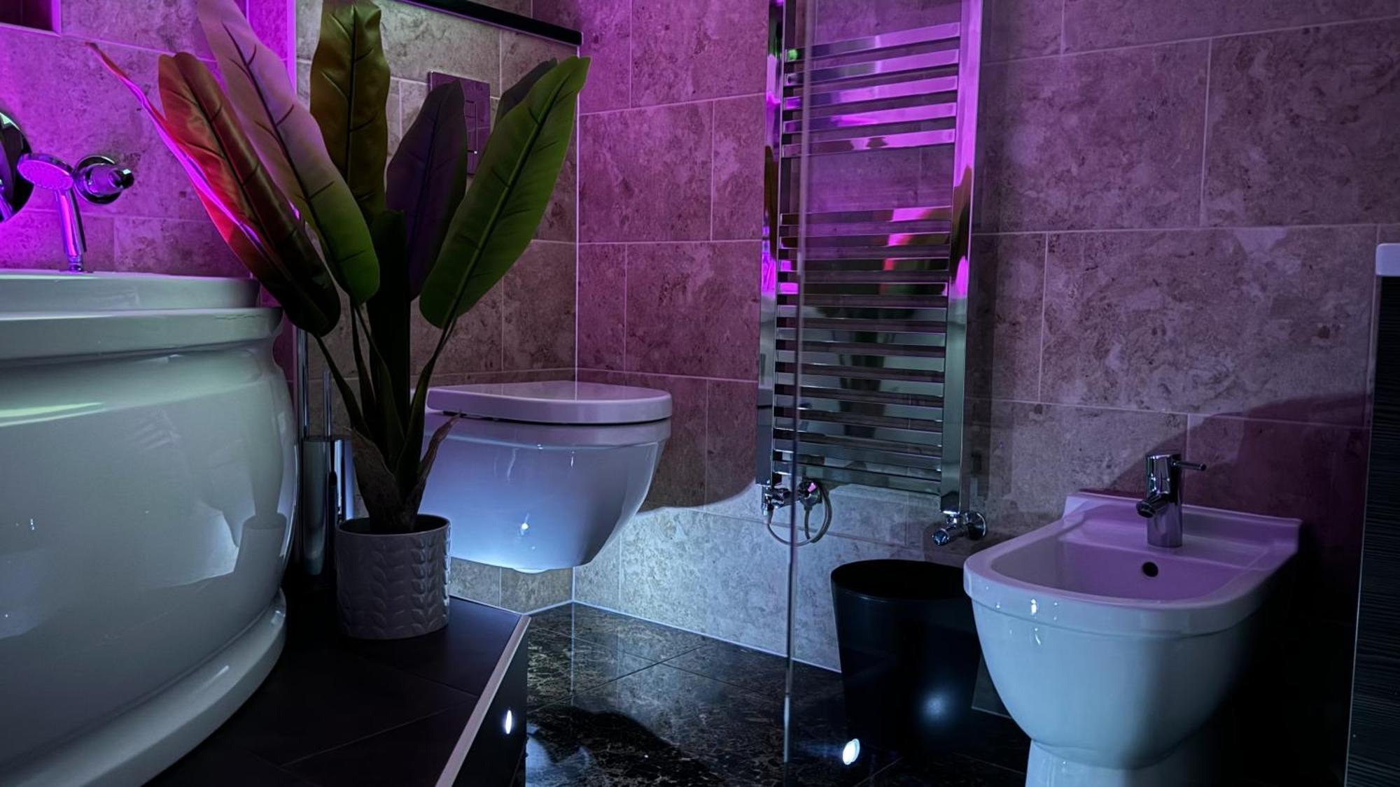 Ferienhaus Luxurious 3bed House With Bath & Garden London
