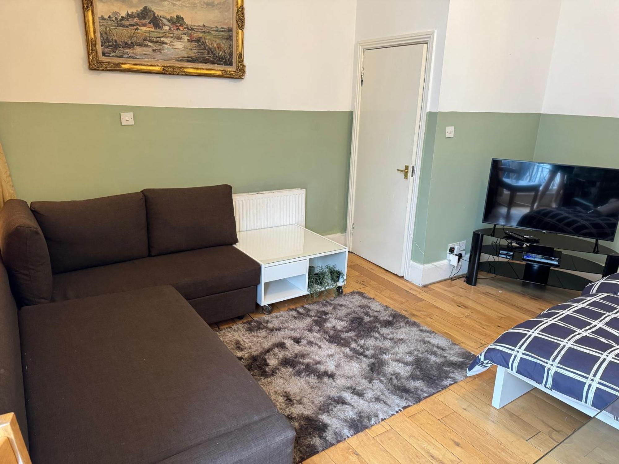 Lägenhet And Affordable Flat For 6 People In Zone 1 - Baker Street - With Breakfast Included London