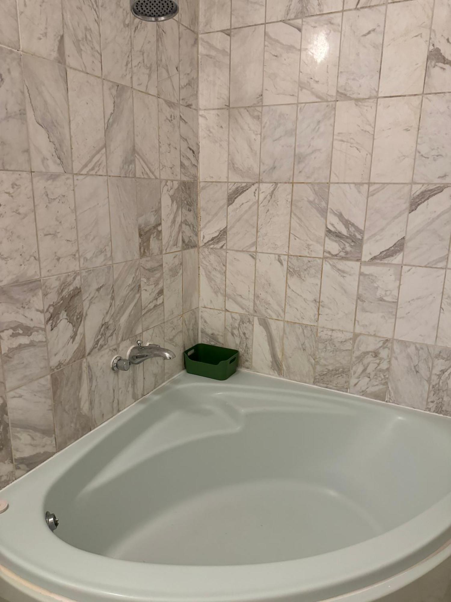 Lägenhet And Affordable Flat For 6 People In Zone 1 - Baker Street - With Breakfast Included *