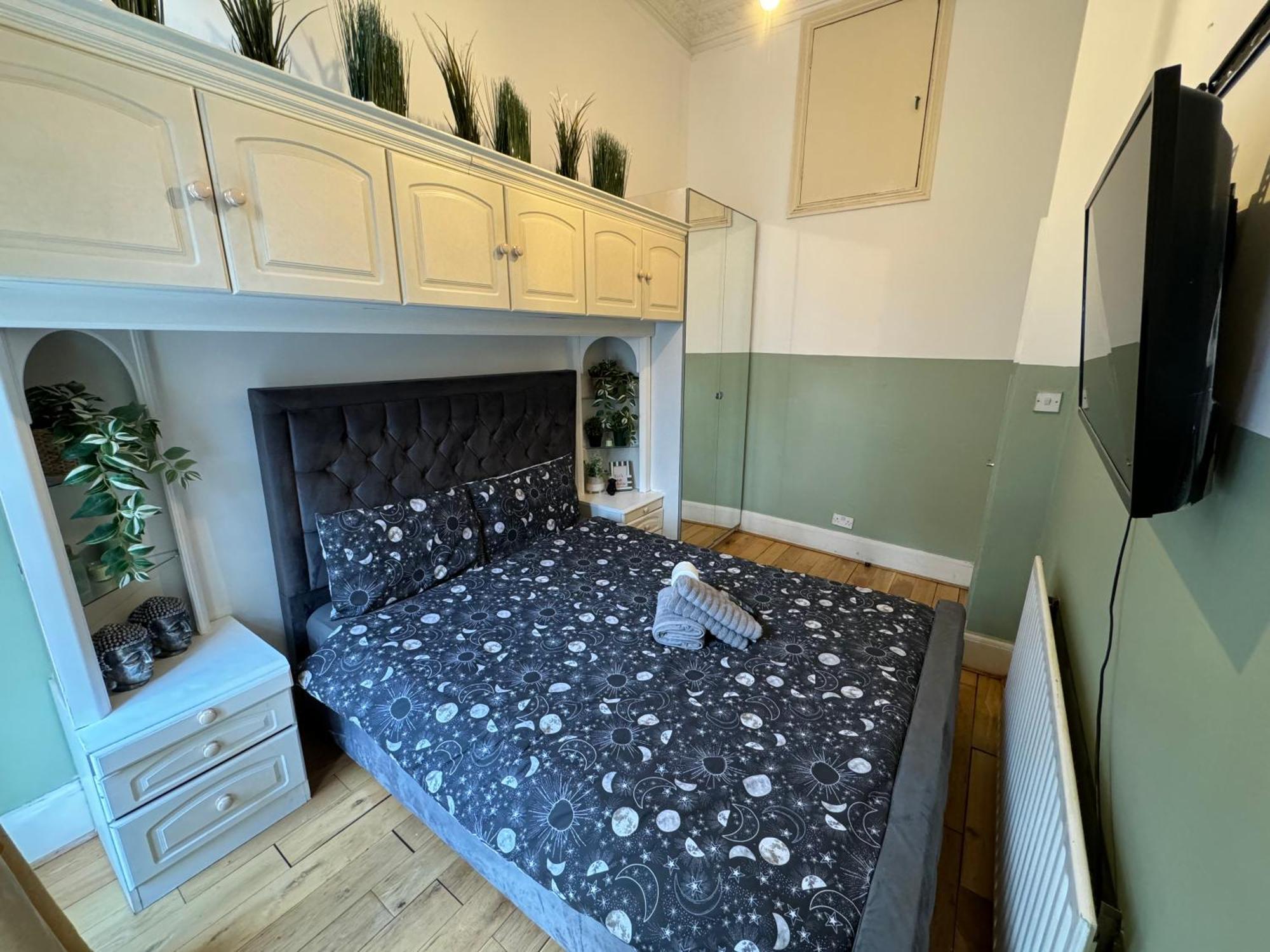 And Affordable Flat For 6 People In Zone 1 - Baker Street - With Breakfast Included Lägenhet *