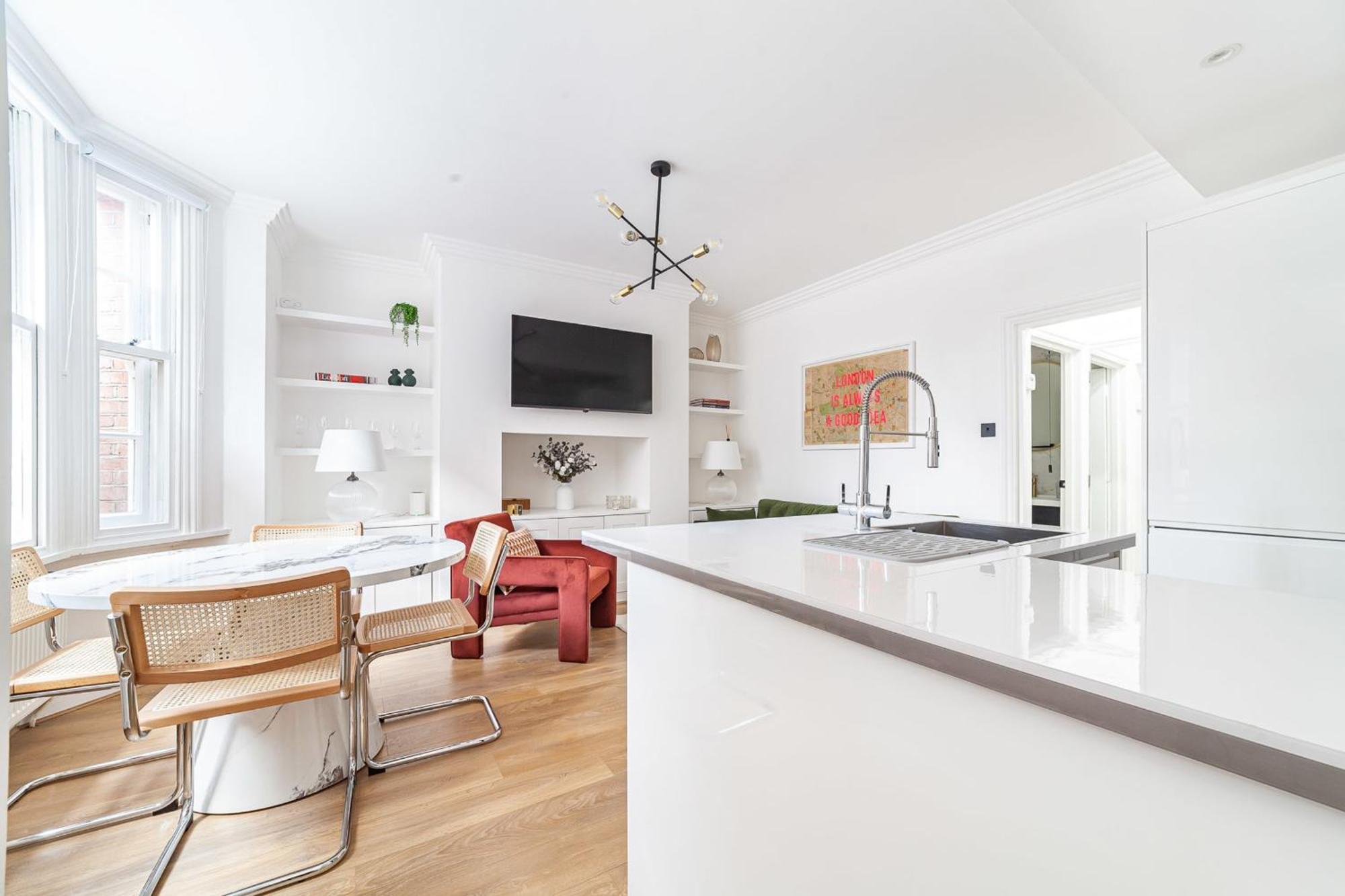 Chic Chelsea Retreat In A Victorian Building * Londen