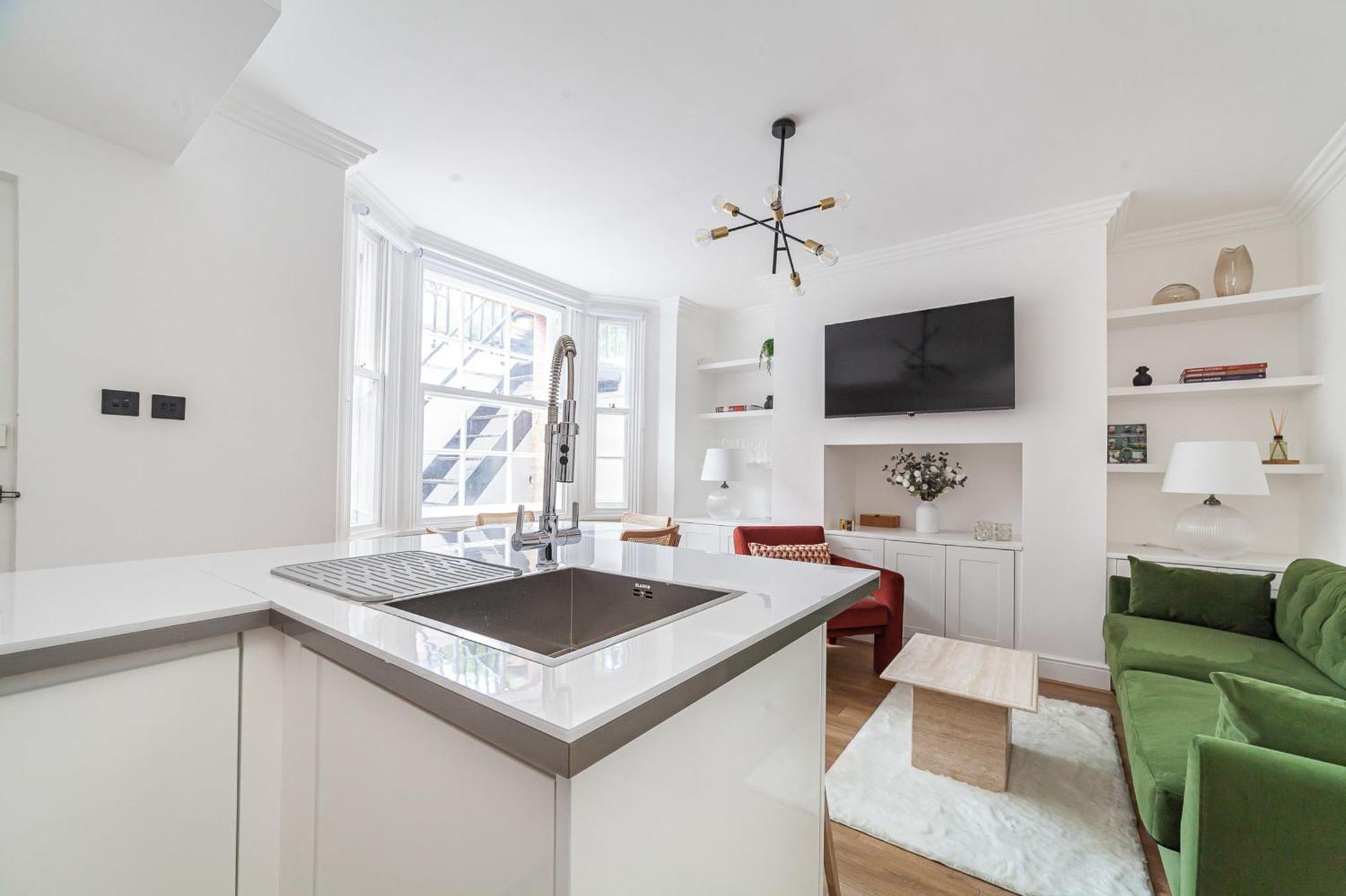 Chic Chelsea Retreat In A Victorian Building Appartement Londen
