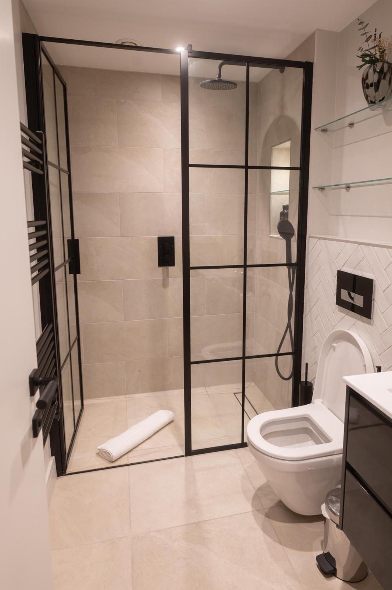 Appartamento Modern 2 Bed Charlotte Street On 3rd Floor