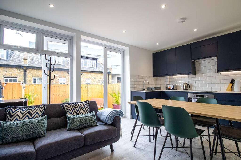 Lejlighed Spacious 3 Bed 3 Bath Aldgate