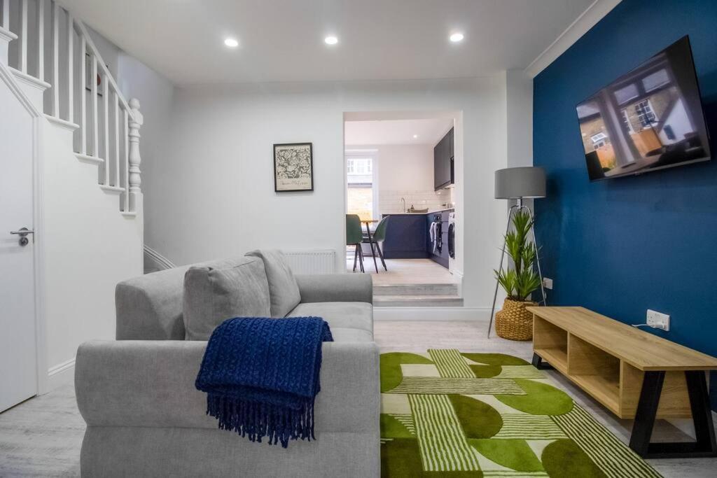 Lejlighed Spacious 3 Bed 3 Bath Aldgate London