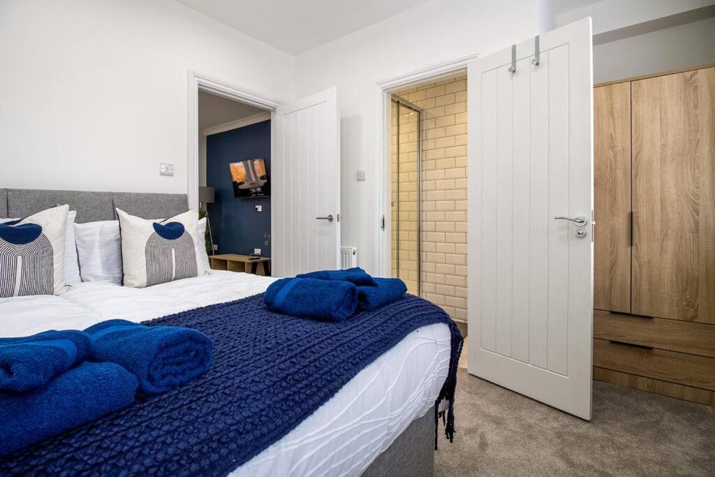 Spacious 3 Bed 3 Bath Aldgate Lejlighed London