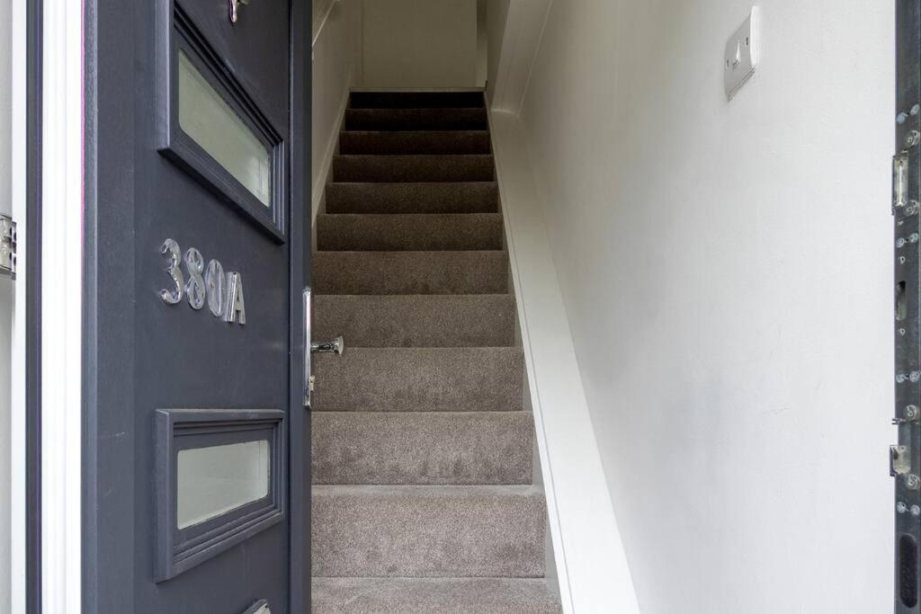 Lejlighed Spacious 3 Bed 3 Bath Aldgate *