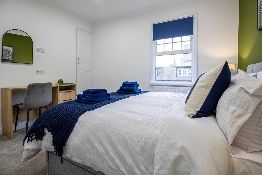 Lejlighed Spacious 3 Bed 3 Bath Aldgate London