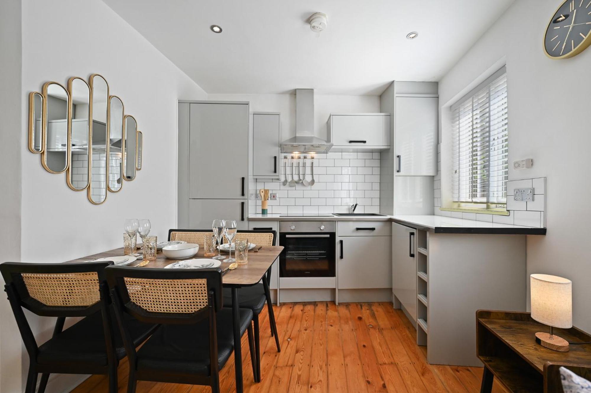 Park View, Kings Cross By Opulence London