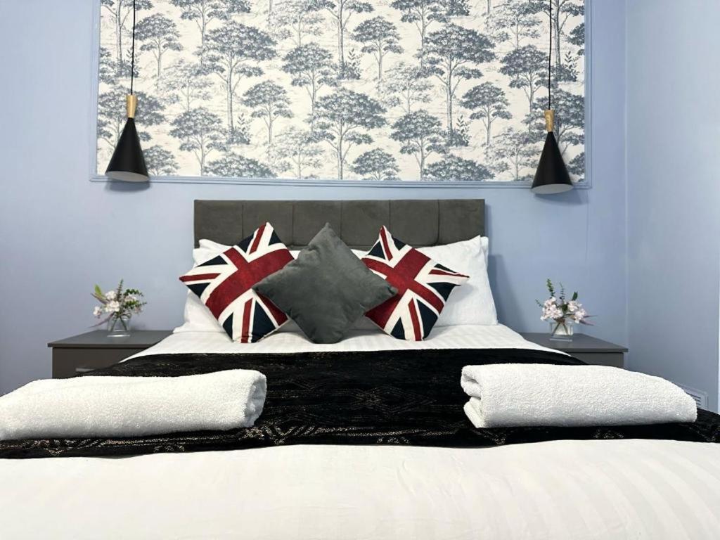Lovely Three Bedroom Central Lejlighed London