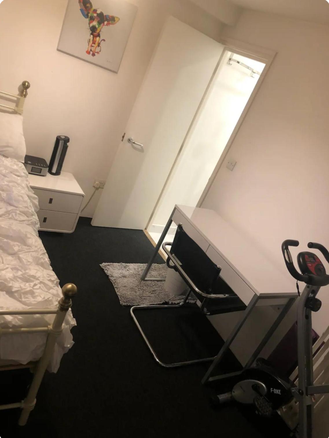 Privat bolig Lockable Ensuite In Modern Space With Shared Kitchen Fast Wifi