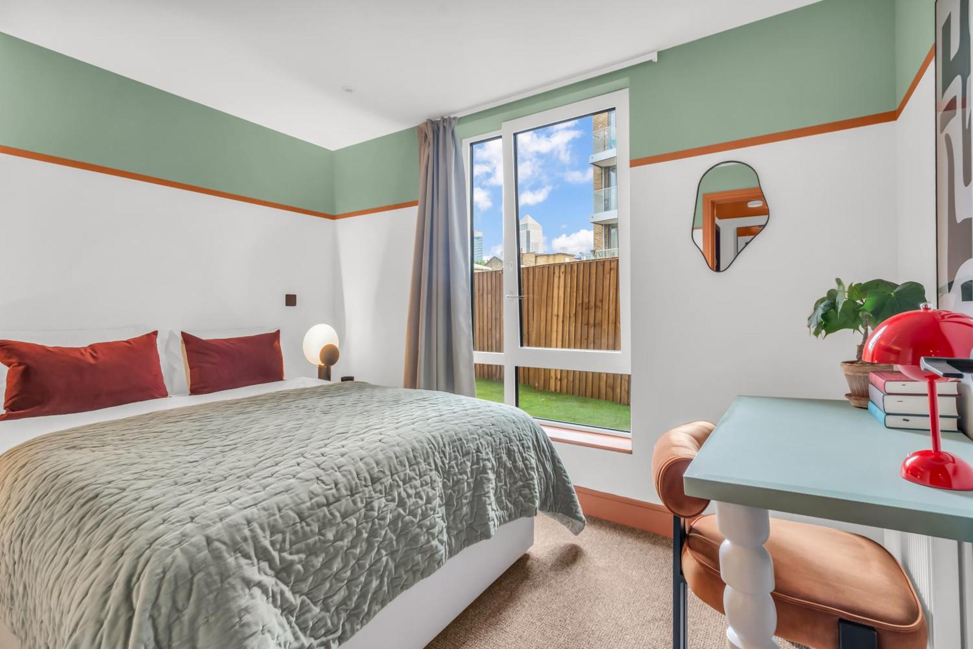 Mysquare Two Bedroom In Limehouse Londen