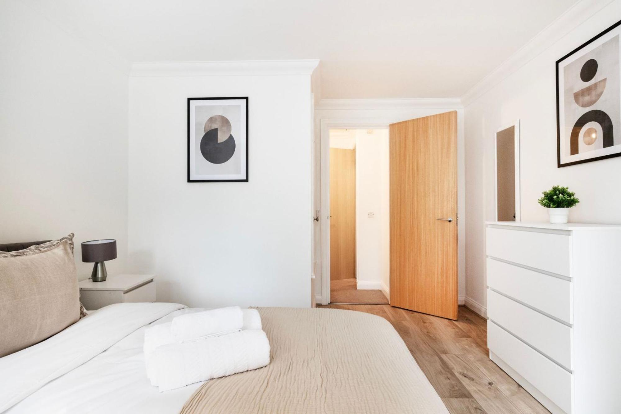 Old Street - 4br Townhouse With Patio - Cityapartmentstay Lägenhet