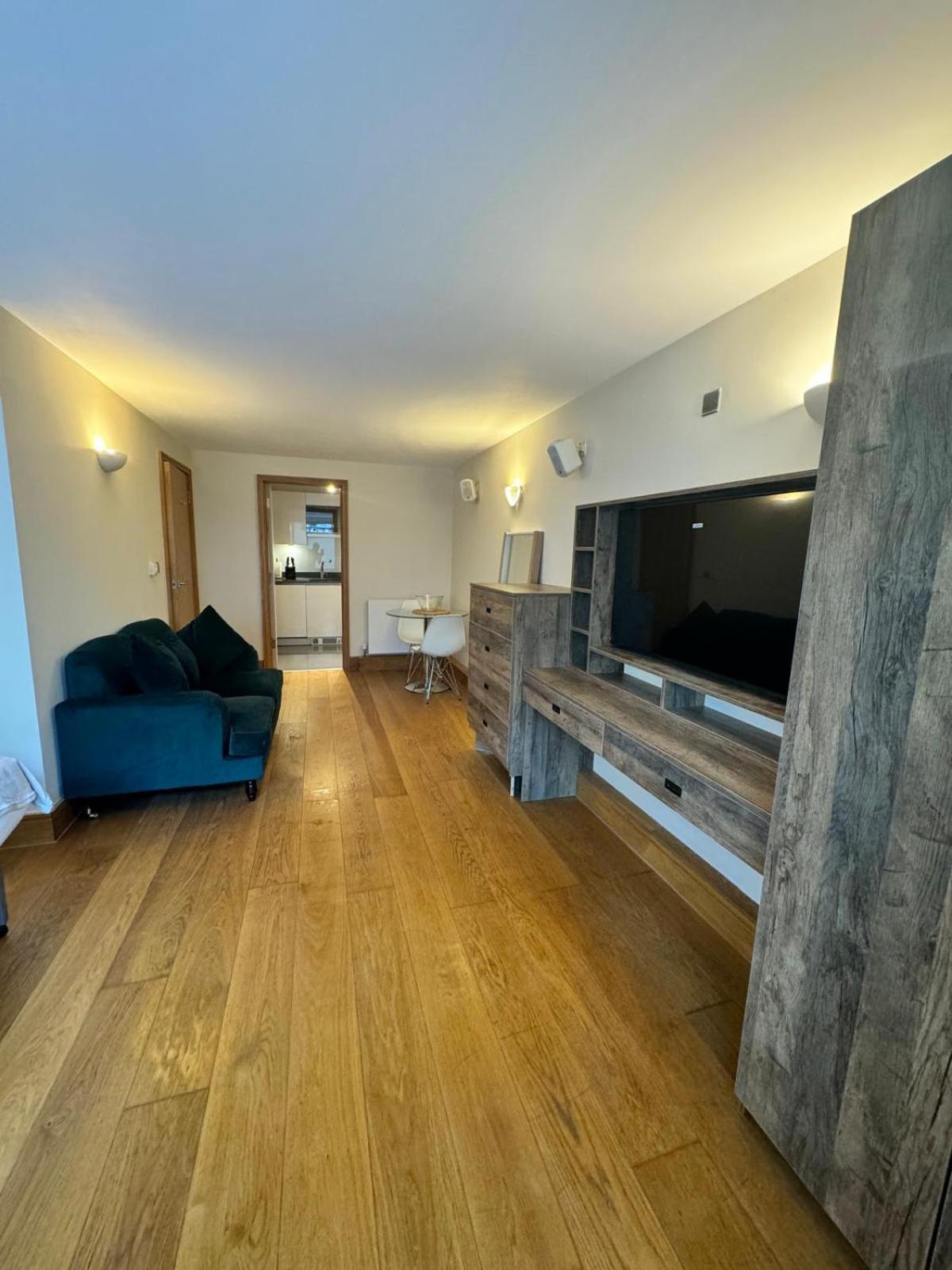 Westwood House Appartement
