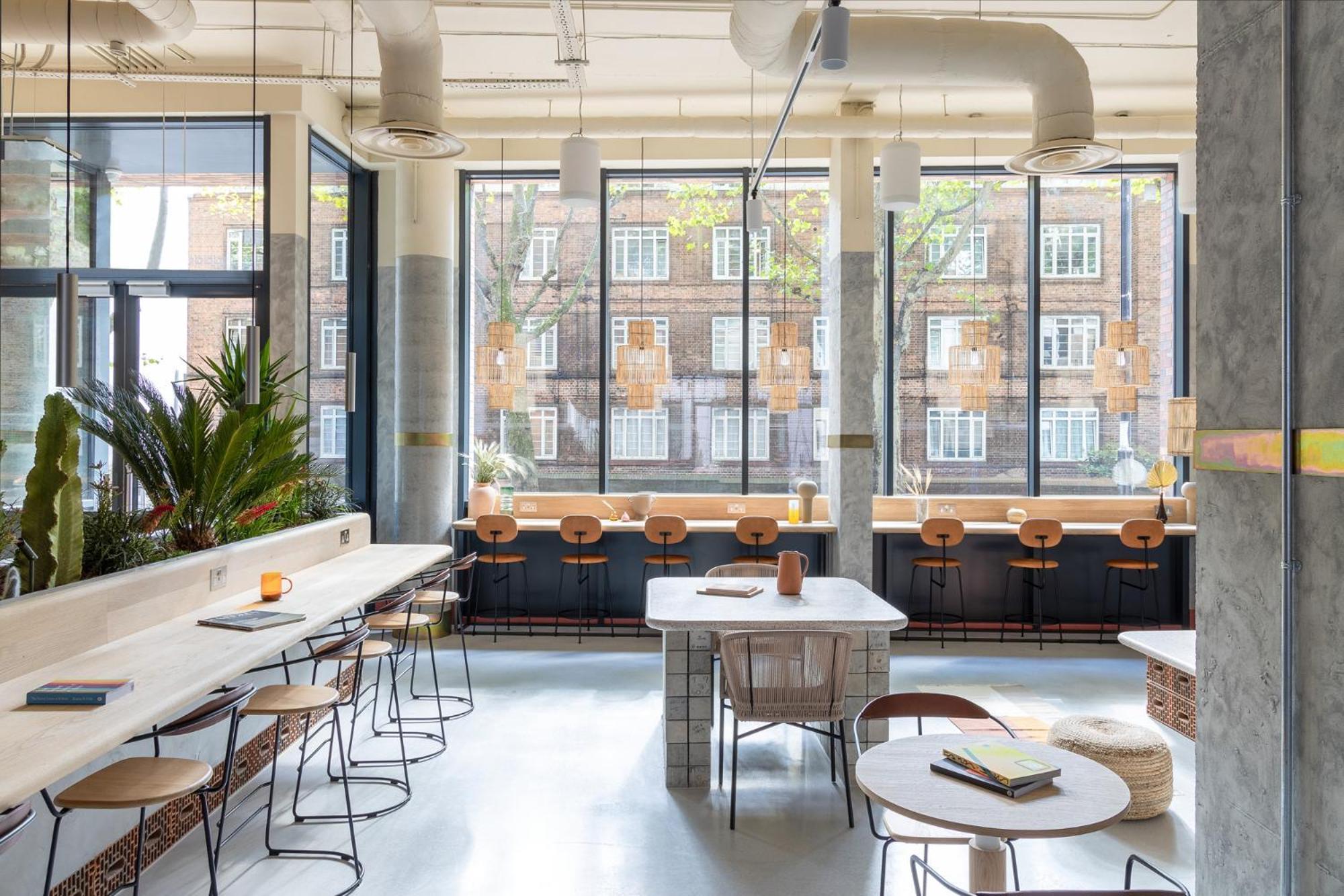 Bermonds Locke, Tower Bridge 4* Londra