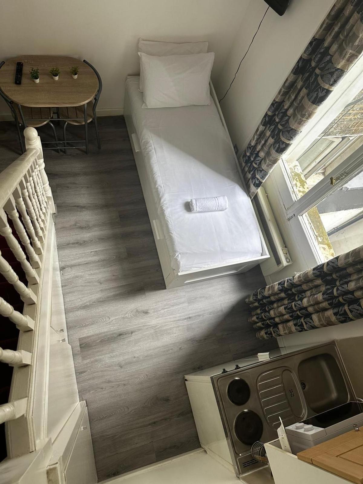 Appartamento F101-first Floor Flat Fits 3 Near Hyde Park