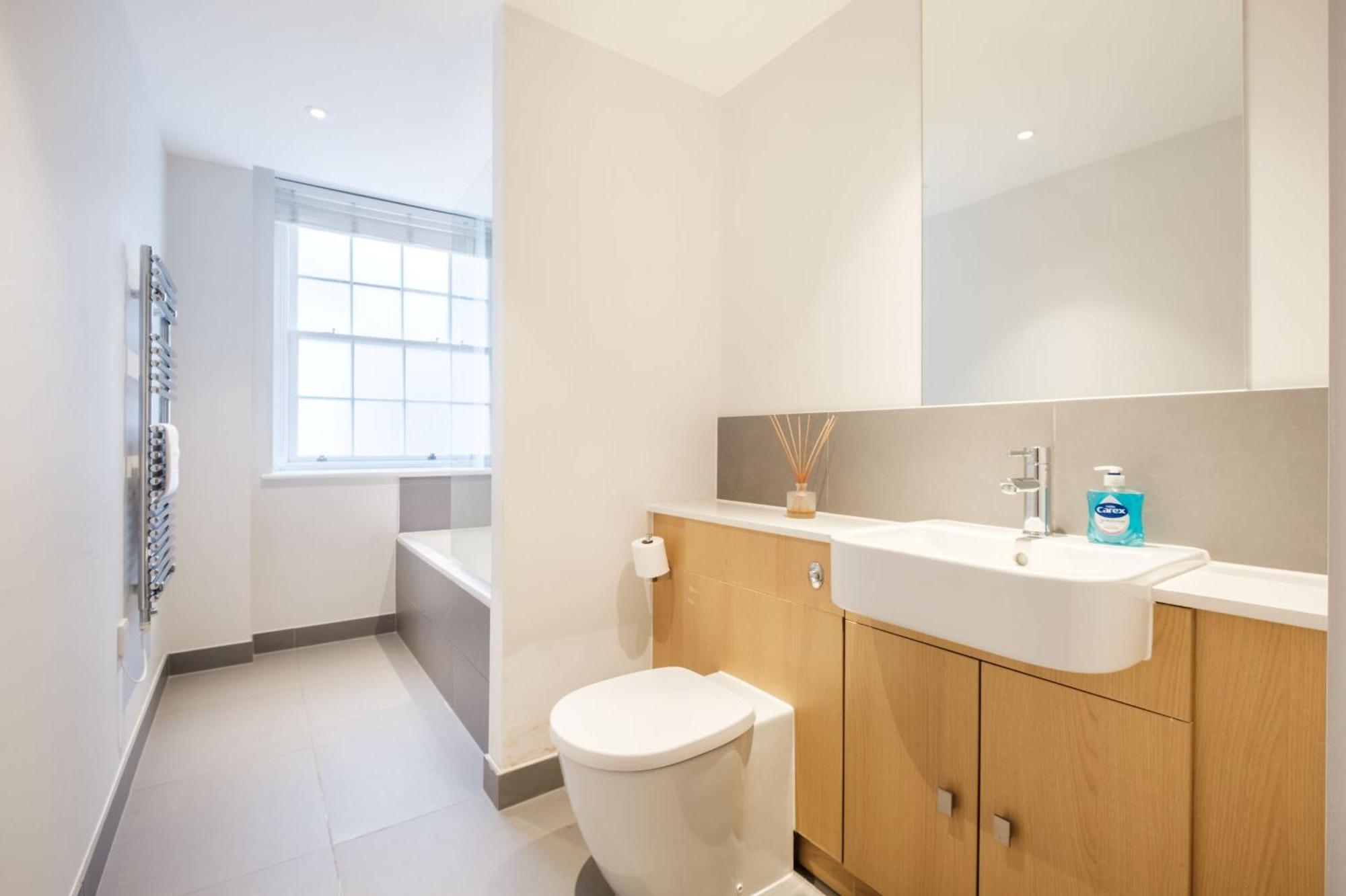 Of - 2br - Cityapartmentstay Lejlighed London