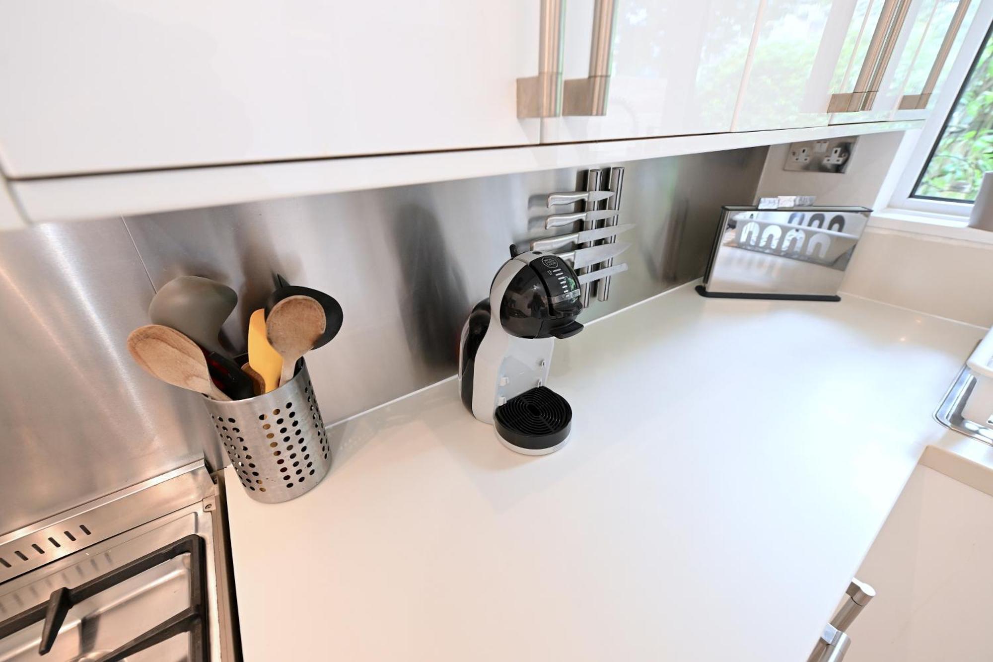 4 Bedroom Patio House Regent's Park - Parking Appartement Londen