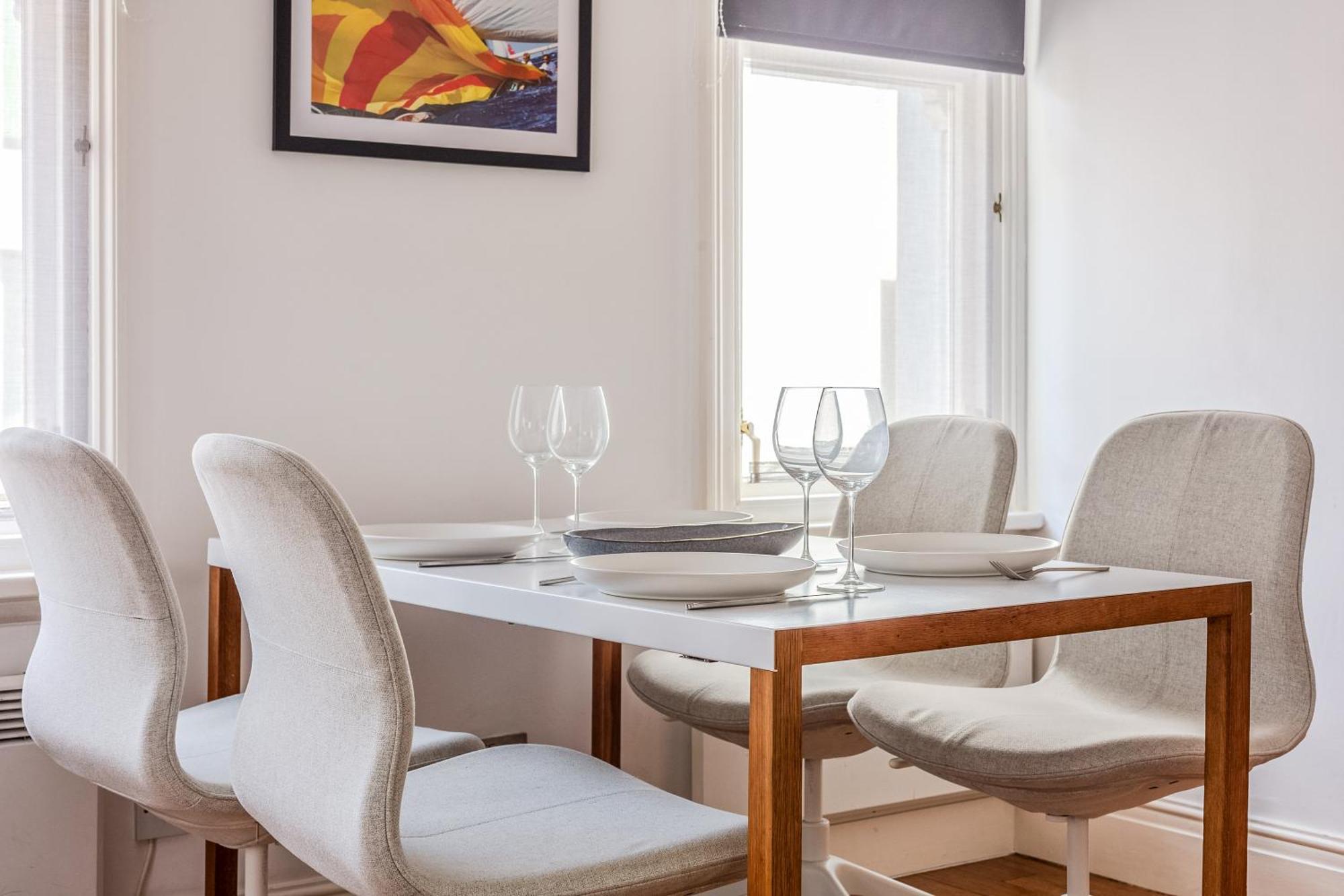 Apartment 1br Apt, Of London, 2min Aldgate Tube London