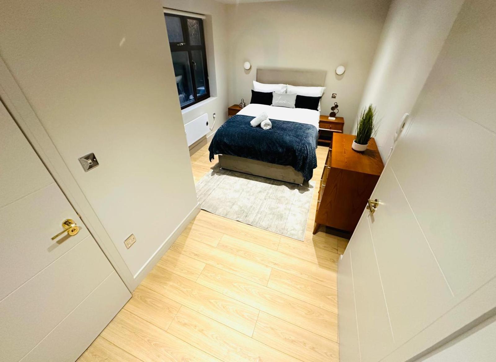 Luxury Flats, Convenient For Tourists Lejlighed